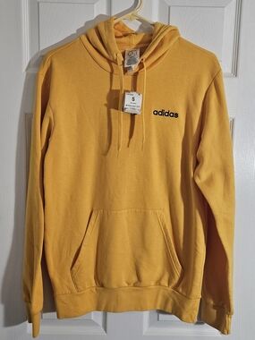 Adidas NWT Men’s Small Yellow Hooded Pullover  Sweatshirt Kangaroo Pockets
